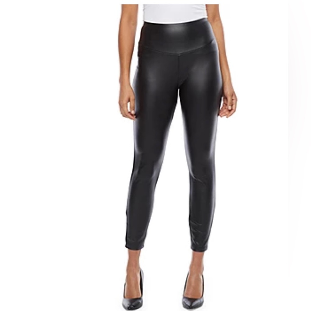 Faux leather leggings